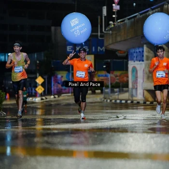 Runner Photo 7761684