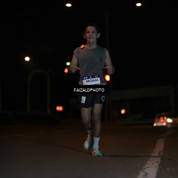 Runner Photo 7761709