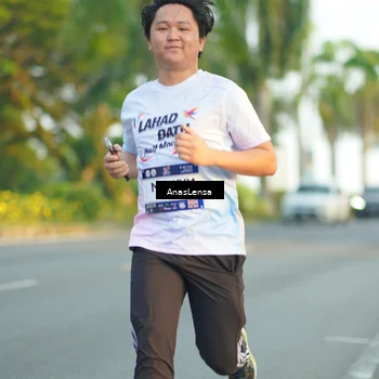 Runner Photo 7761754