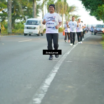 Runner Photo 7761756