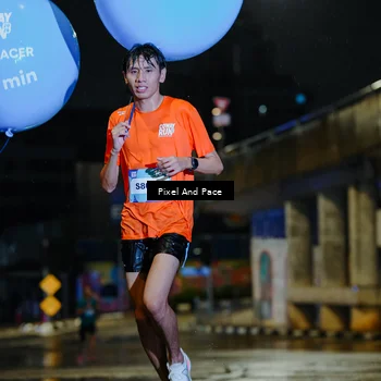 Runner Photo 7761773