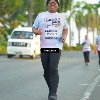 Runner Photo 7761780