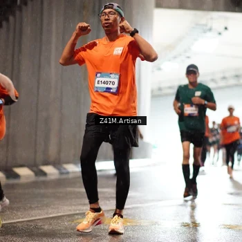Runner Photo 7761782