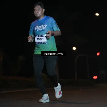 Runner Photo 7761797