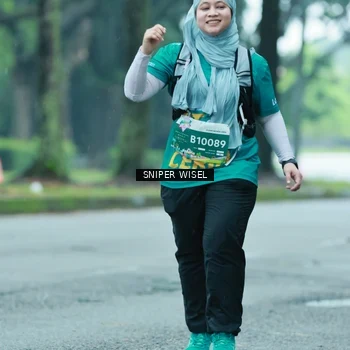 Runner Photo 7761822