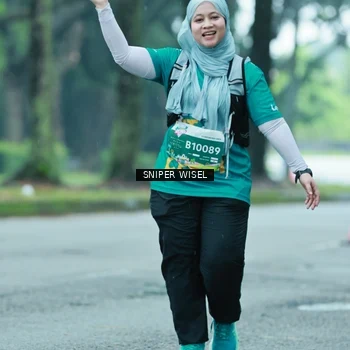 Runner Photo 7761840