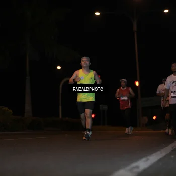 Runner Photo 7761870