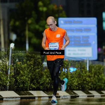 Runner Photo 7761880