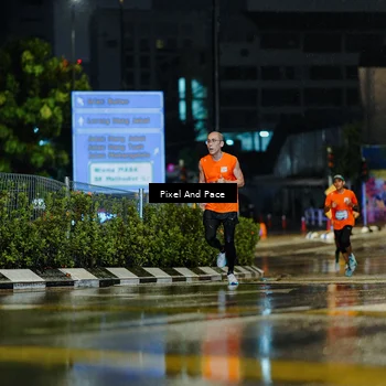 Runner Photo 7761881