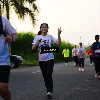 Runner Photo 7761893