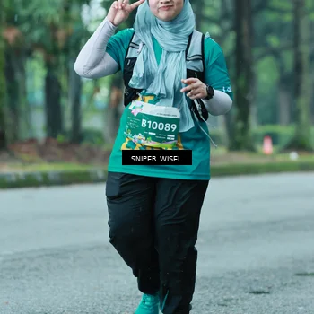 Runner Photo 7761900