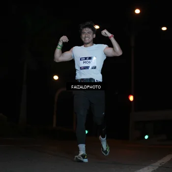 Runner Photo 7761926