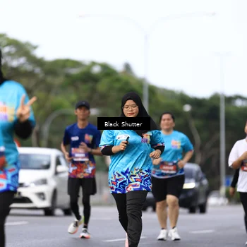 Runner Photo 7761995