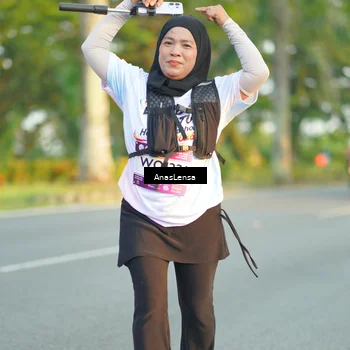 Runner Photo 7762002