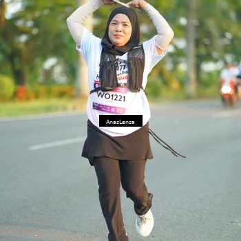 Runner Photo 7762008