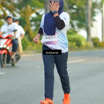 Runner Photo 7762020
