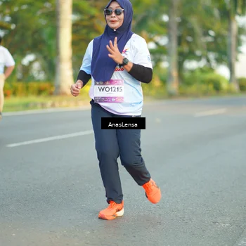 Runner Photo 7762040