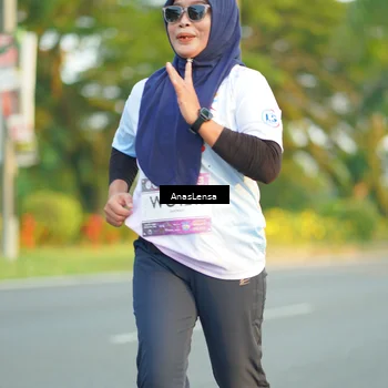 Runner Photo 7762043
