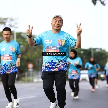 Runner Photo 7762060