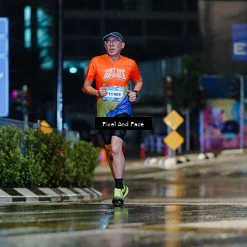 Runner Photo 7762066