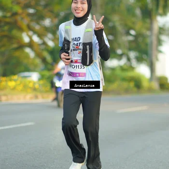 Runner Photo 7762076