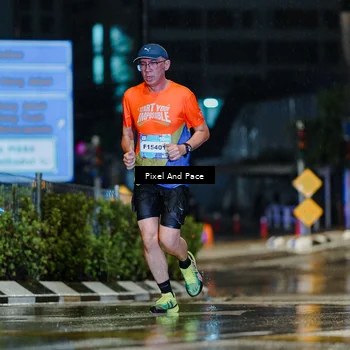Runner Photo 7762078