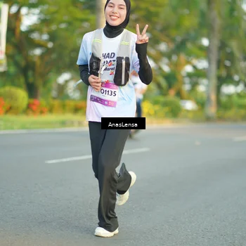 Runner Photo 7762081
