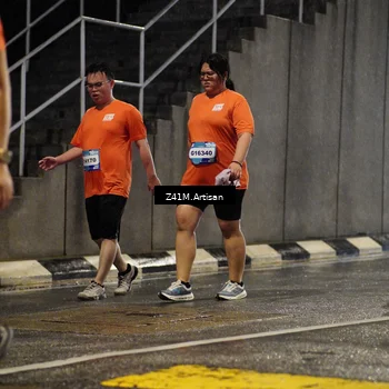Runner Photo 7762092