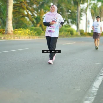 Runner Photo 7762136