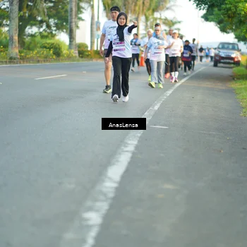 Runner Photo 7762146