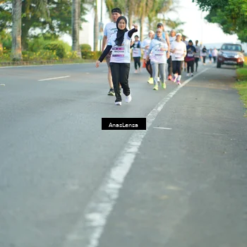 Runner Photo 7762148