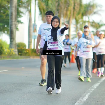 Runner Photo 7762153