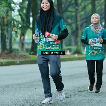 Runner Photo 7762164