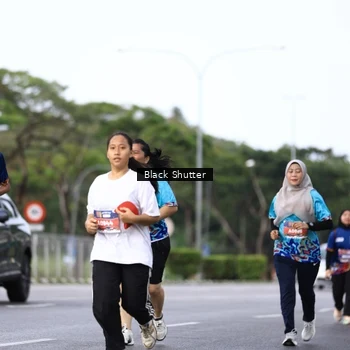 Runner Photo 7762173