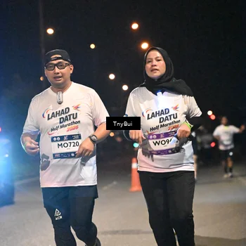 Runner Photo 7762175
