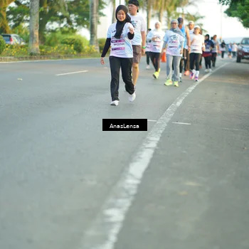 Runner Photo 7762181