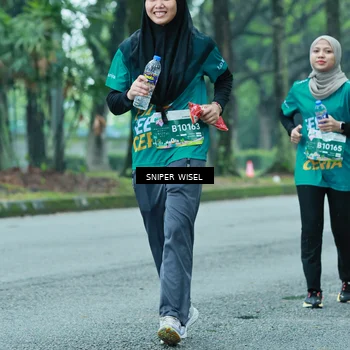 Runner Photo 7762190