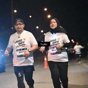 Runner Photo 7762197
