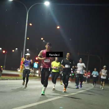 Runner Photo 7762218