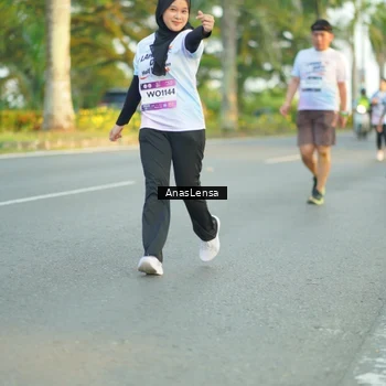 Runner Photo 7762254