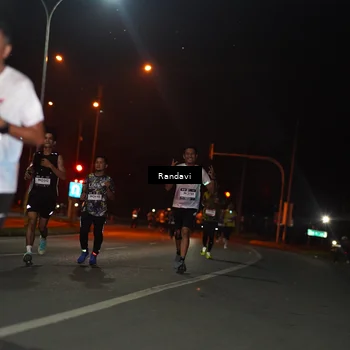 Runner Photo 7762269