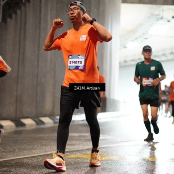 Runner Photo 7762273