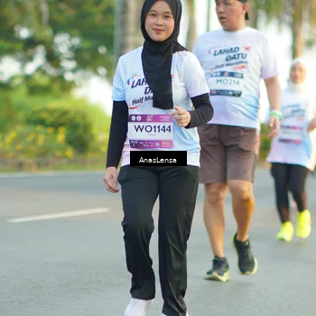 Runner Photo 7762283