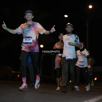 Runner Photo 7762300
