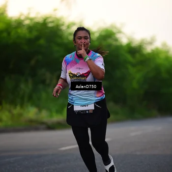 Runner Photo 7762325
