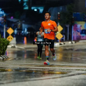 Runner Photo 7762330