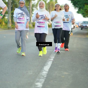 Runner Photo 7762349