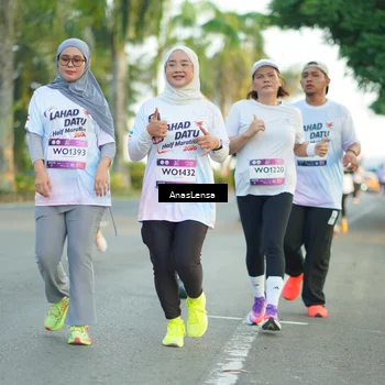 Runner Photo 7762353