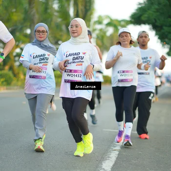 Runner Photo 7762369