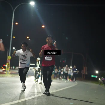 Runner Photo 7762409
